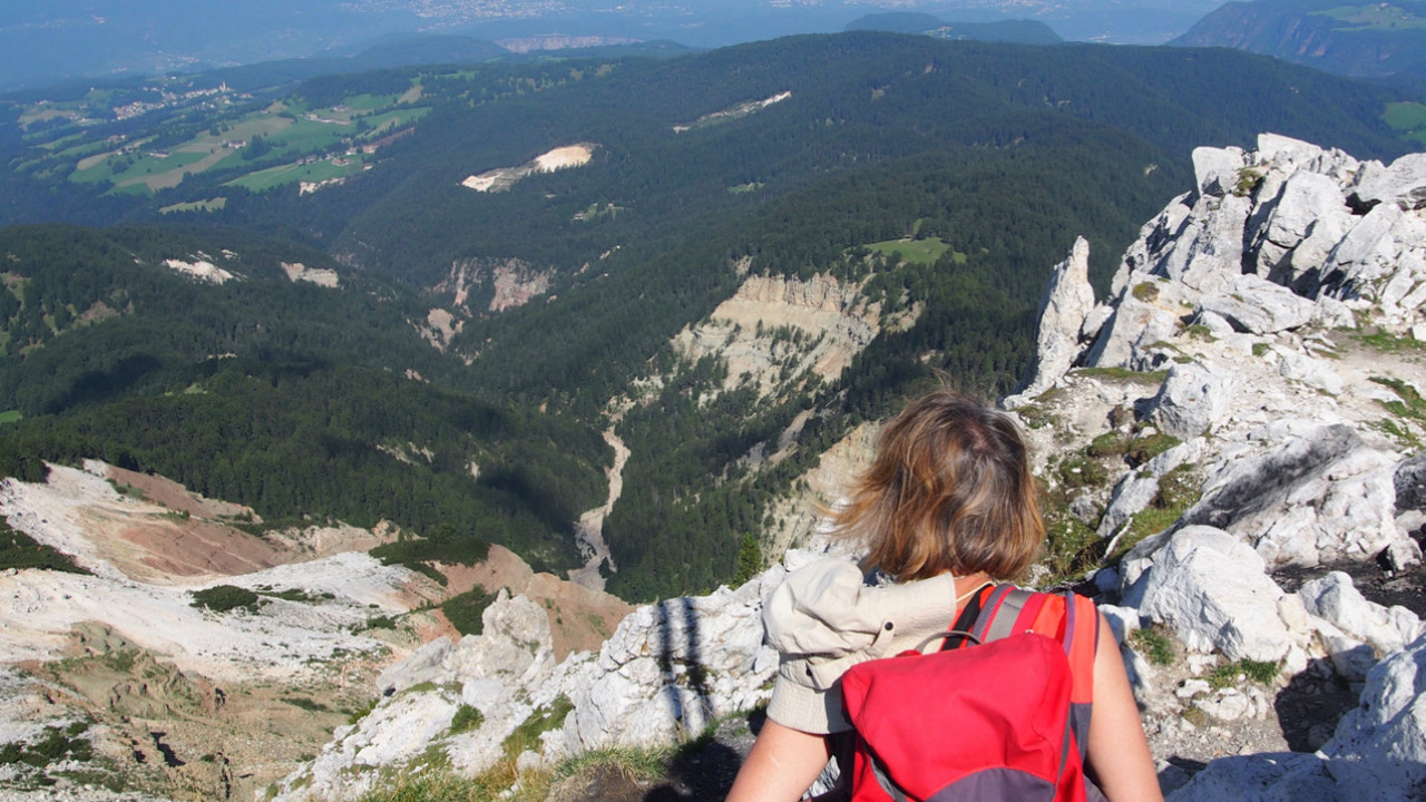 Tiefblick in die Bletterbachschlucht