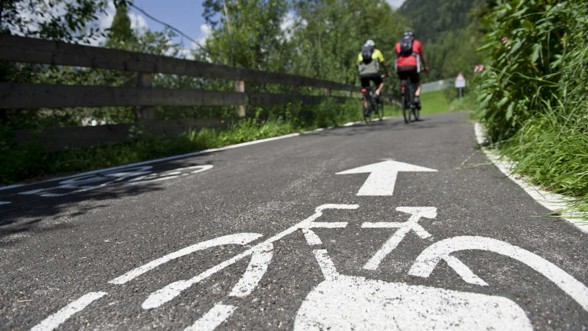 pista ciclabile, bici, Alto Adige