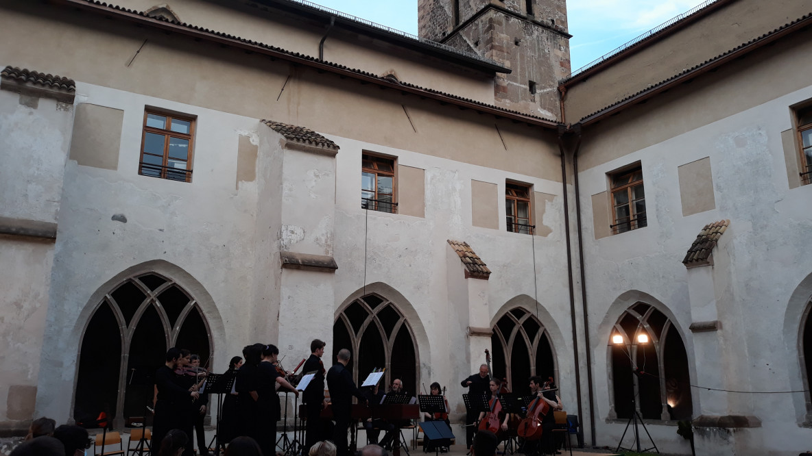 Il Chiostro dei Domenicani in occasione del primo concerto estivo del Conservatorio il 12 giugno 2021