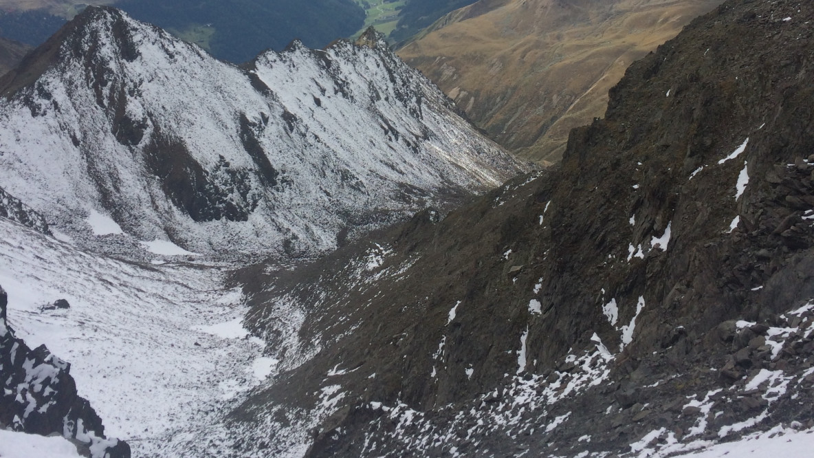 Karlesjoch mit Blick auf Langtaufers