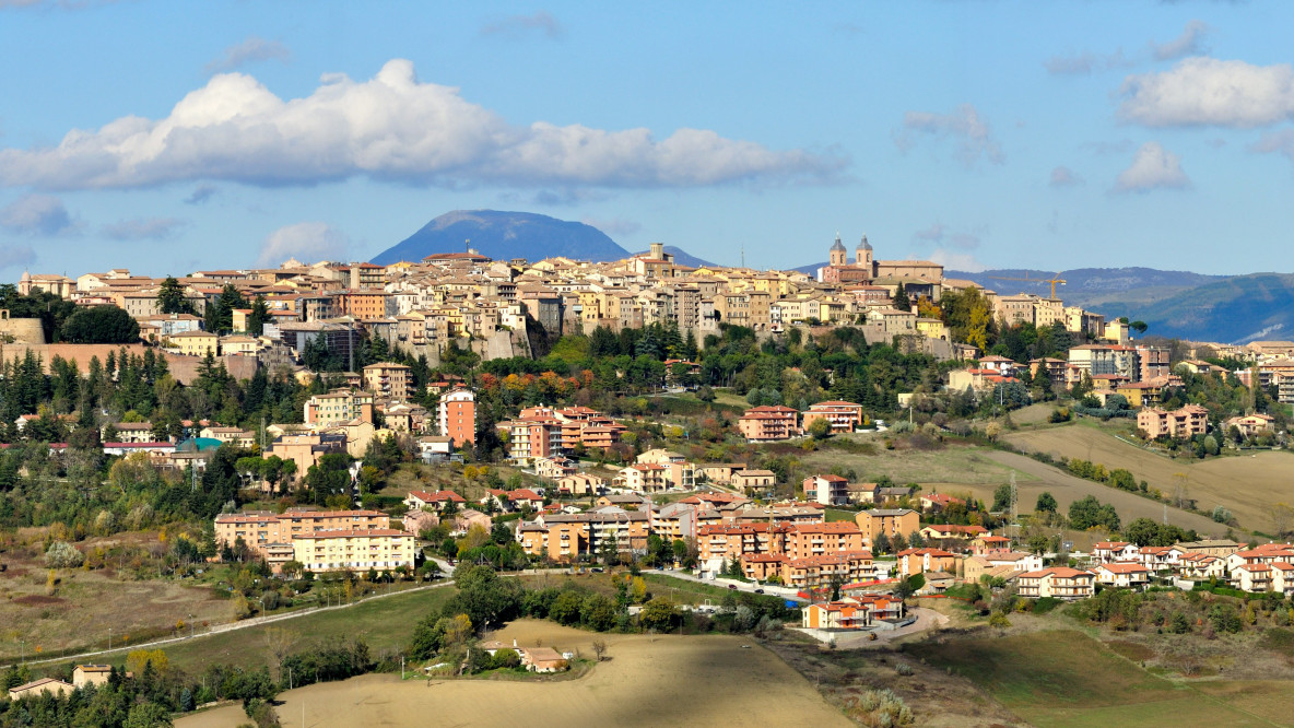 camerino.panorama2.1.jpg