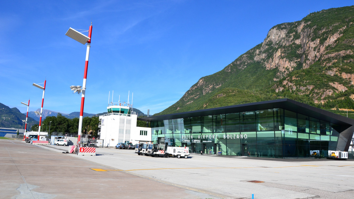 aeroporto Bolzano, Flughafen Bozen