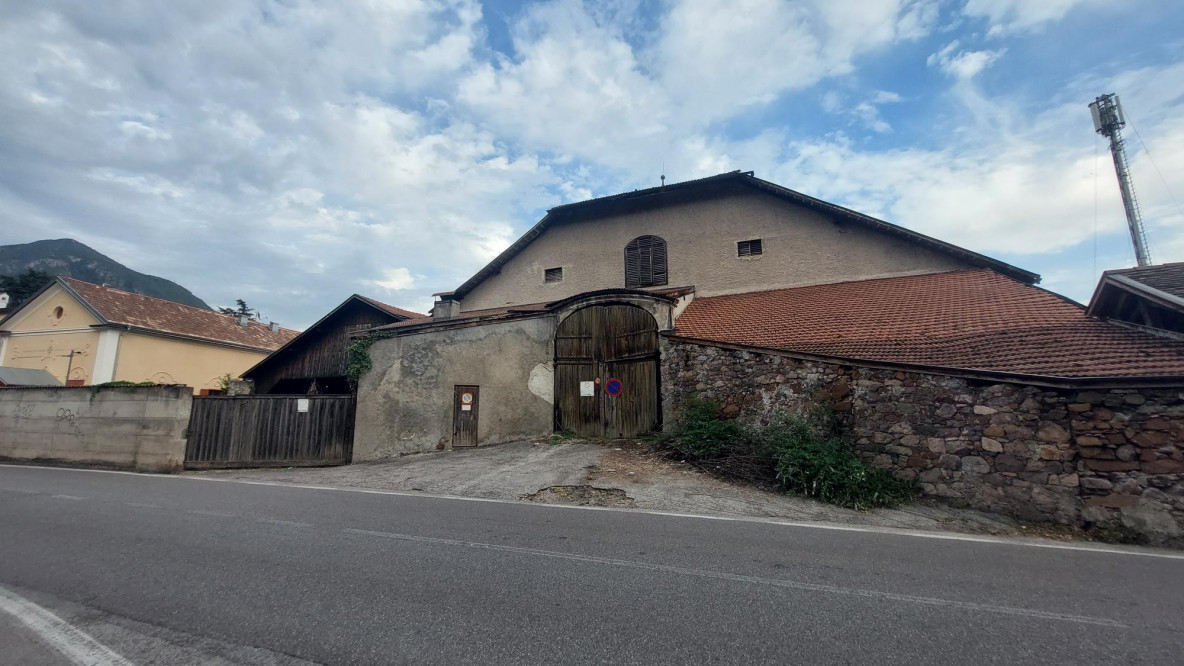 Il fienile di via Fago a Bolzano