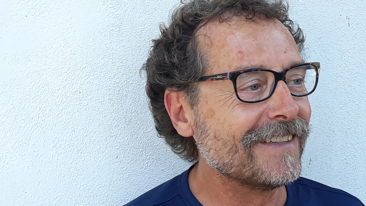 Luigi Loddi blickt in die Ferne