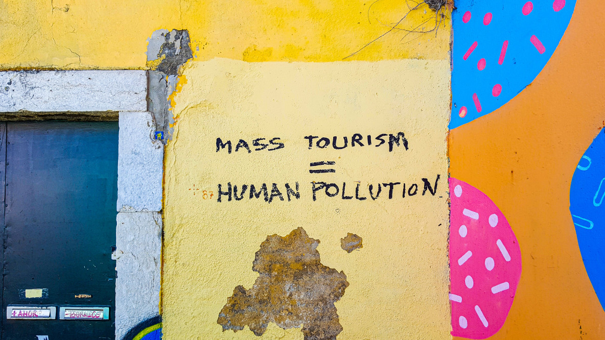 Tourism - Pollution