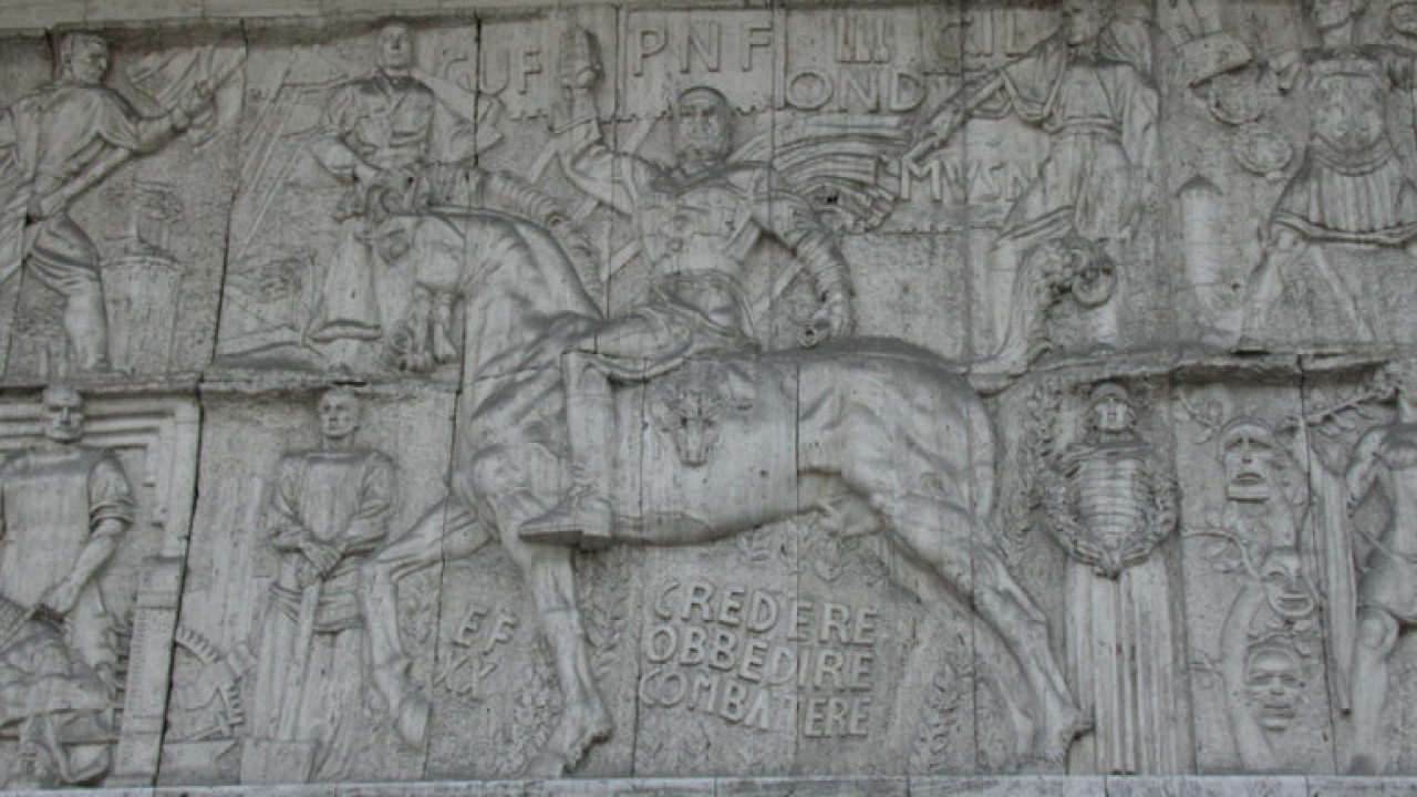 mussolini_relief_01-800x432.jpg