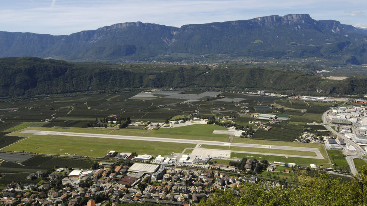 aeroporto Bolzano, Flughafen Bozen