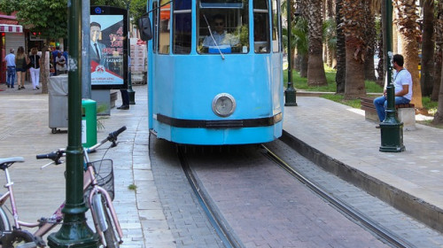 tram Bolzano bici mobilità sostenibile